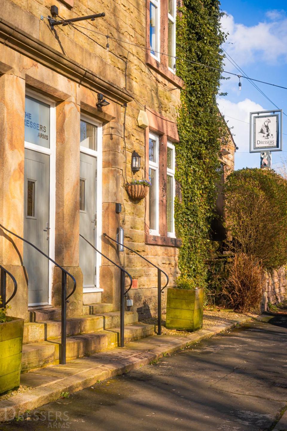 تْشورلي Rooms At The Dressers Arms المظهر الخارجي الصورة